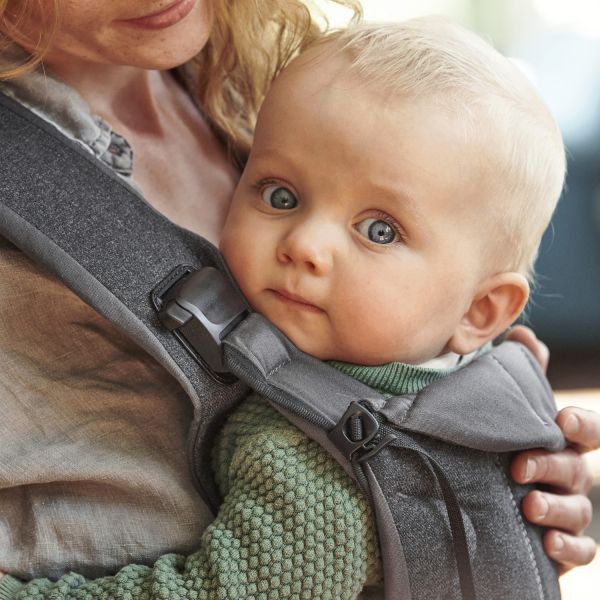 BabyBjörn One Draagzak Donker Grijs/ Denim