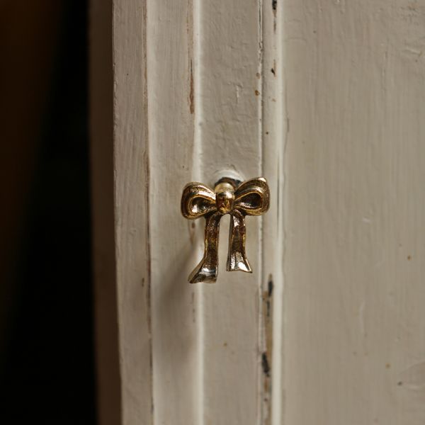 Doing Goods Bowie Bow Knob - Gold Shiny
