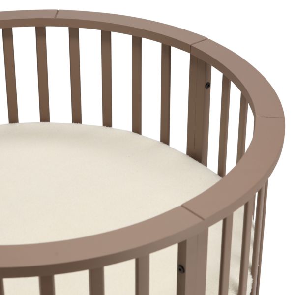 Europe Baby Box Circa - Chestnut