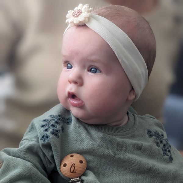 Ootje Kadootje Babyhaarband Vilten Bloem - Ivoor 
