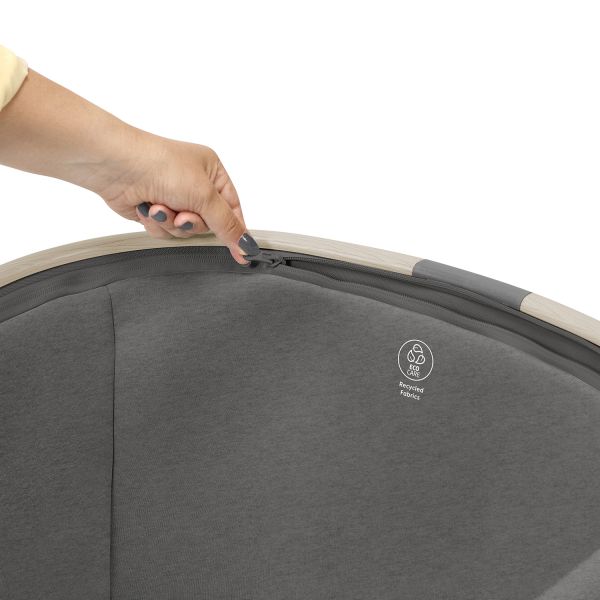 Maxi-Cosi Iora Co-sleeper - Beyond Graphite