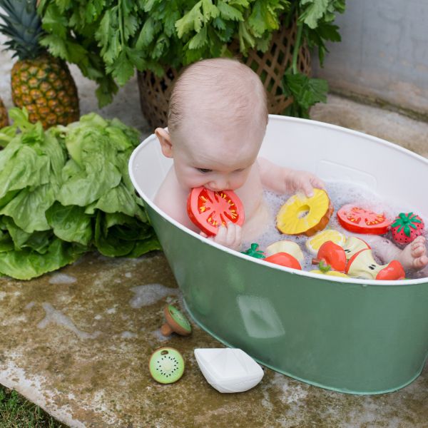 Oli & Carol Bijtspeeltje - Renato the Tomato