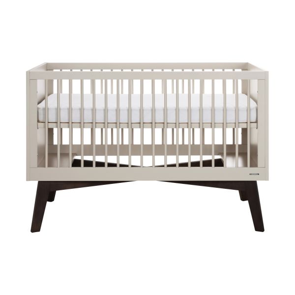 Kidsmill Sixties Babybed Oatmeal / Walnoot 70 x 140 cm