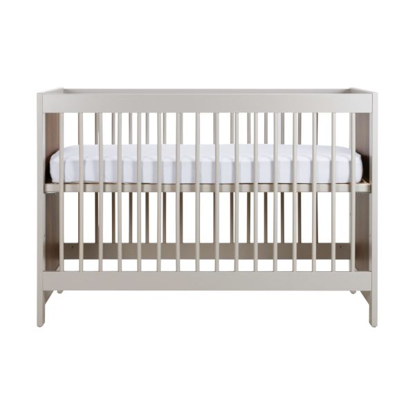Europe Baby Vittoria III Babykamer Cashmere / Walnoot | Bed 60 x 120 cm + Commode