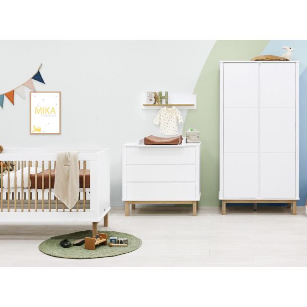 Bopita Mika Babykamer - Wit/Eiken | Bedbank 70 x 140 cm + Commode + Kast 2-Deurs
