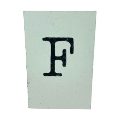 CottonCounts Letter F - Wit