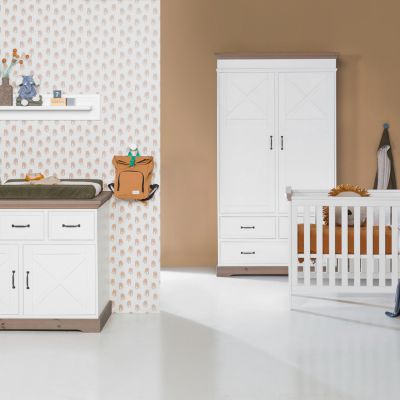 Kidsmill Savigno Babykamer Grijs Met Kruis