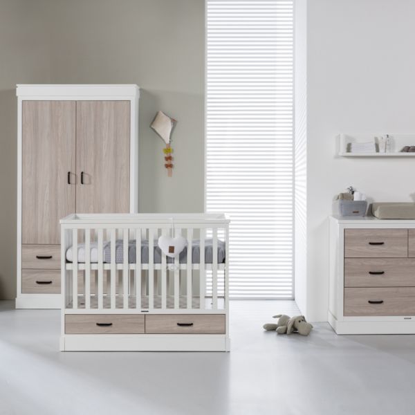 Kidsmill Newport Babykamer Wit / Eiken | Bed 60 x 120 cm + Commode