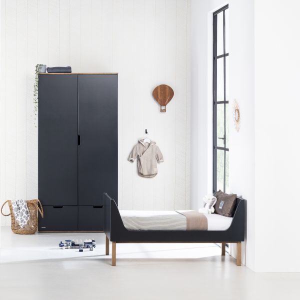 Kidsmill Sepp Babykamer Antraciet / Beuken | Bed 60 x 120 cm + Commode