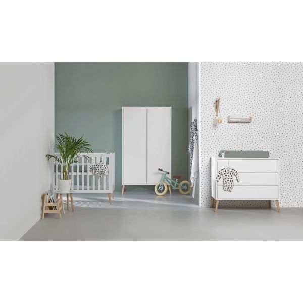 Europe Baby Sterre Babykamer Wit | Bed 60 x 120 cm + Commode