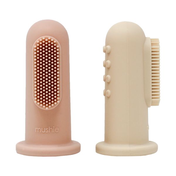 Mushie Vingertandenborstel Shifting Sand / Blush